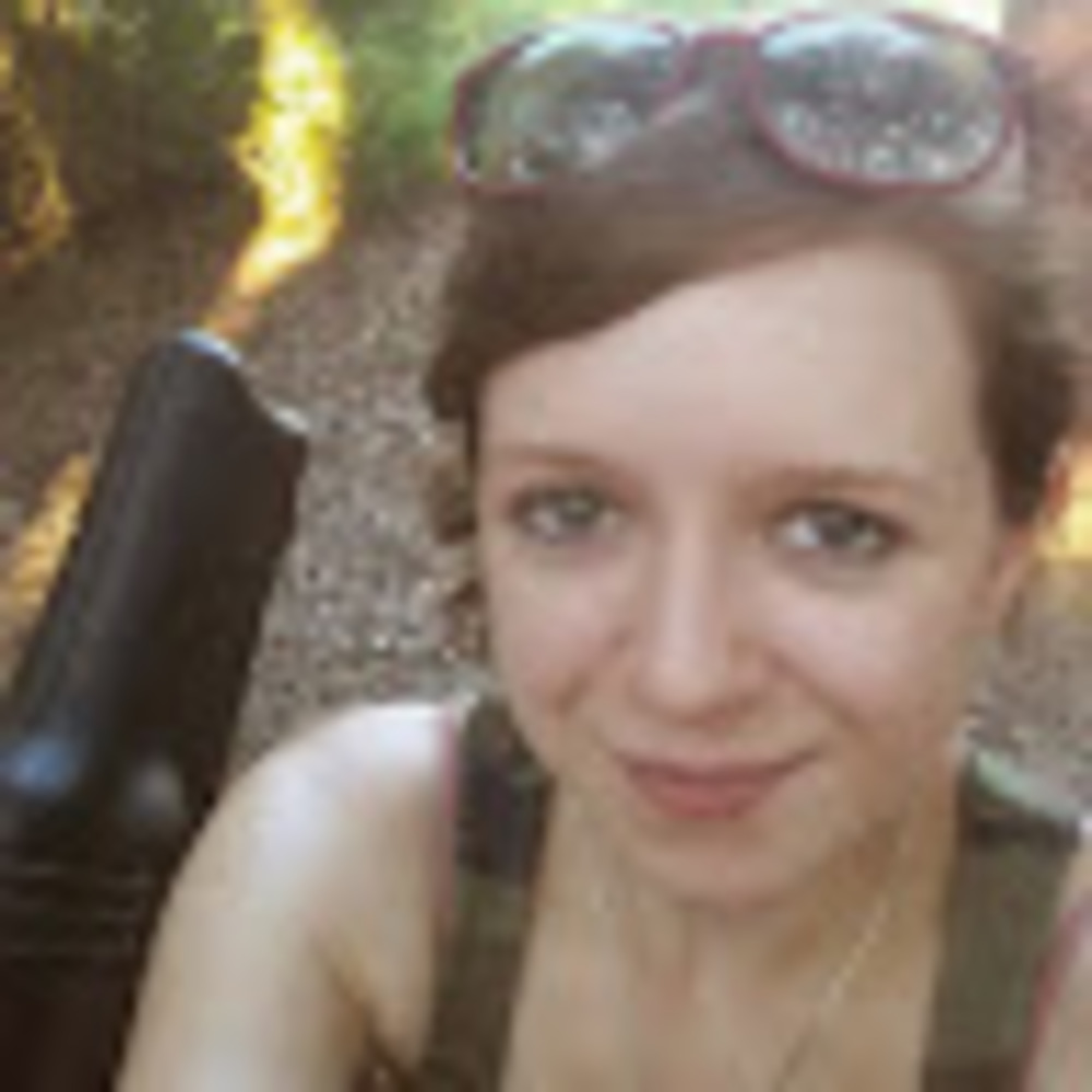 Meet your Posher, Caroline